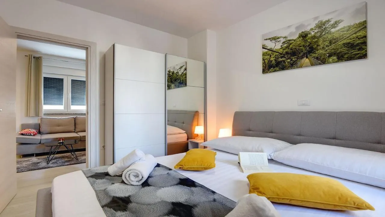 Exclusive Pula City Apartments