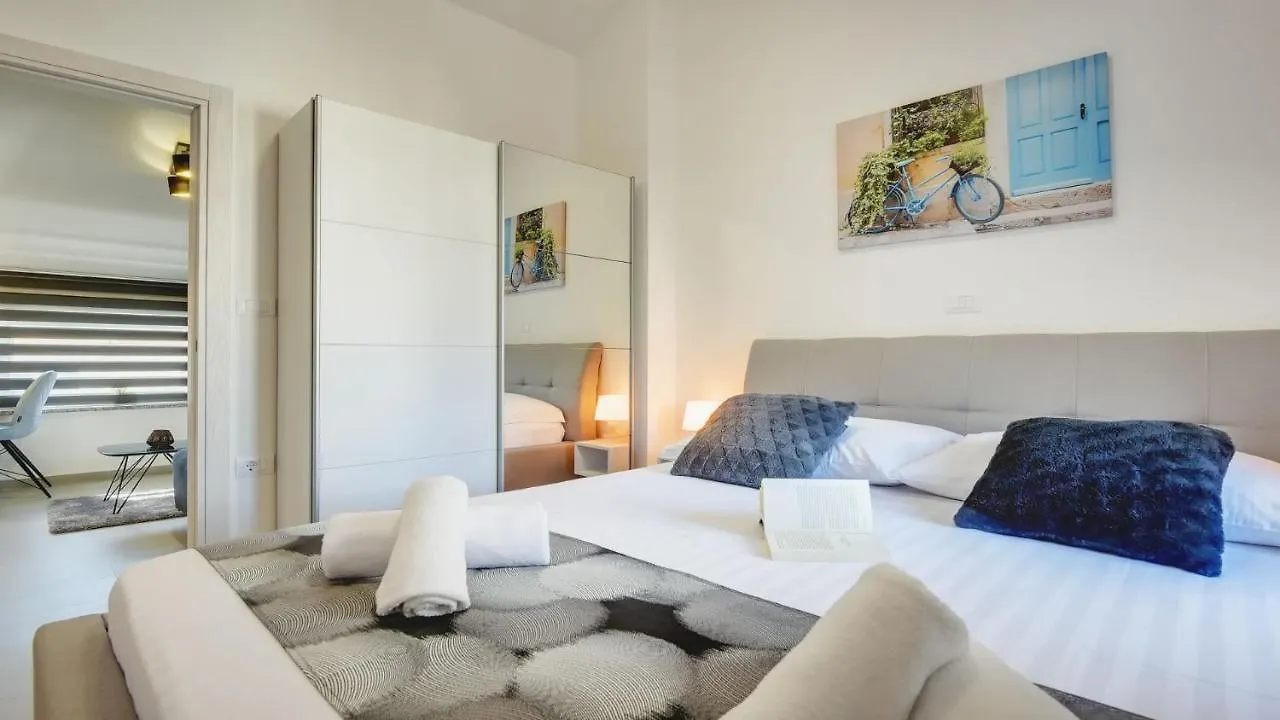 Exclusive Pula City Apartments