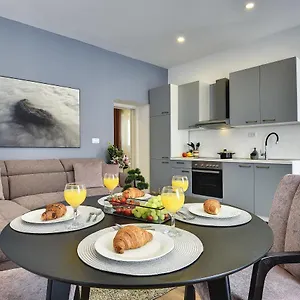D&a Luxury With Free Parking Appartamento