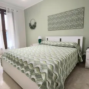 https://appartamento-in-pieno-centro-i-mori-e-le-dame.sicilyhotelsitaly.net