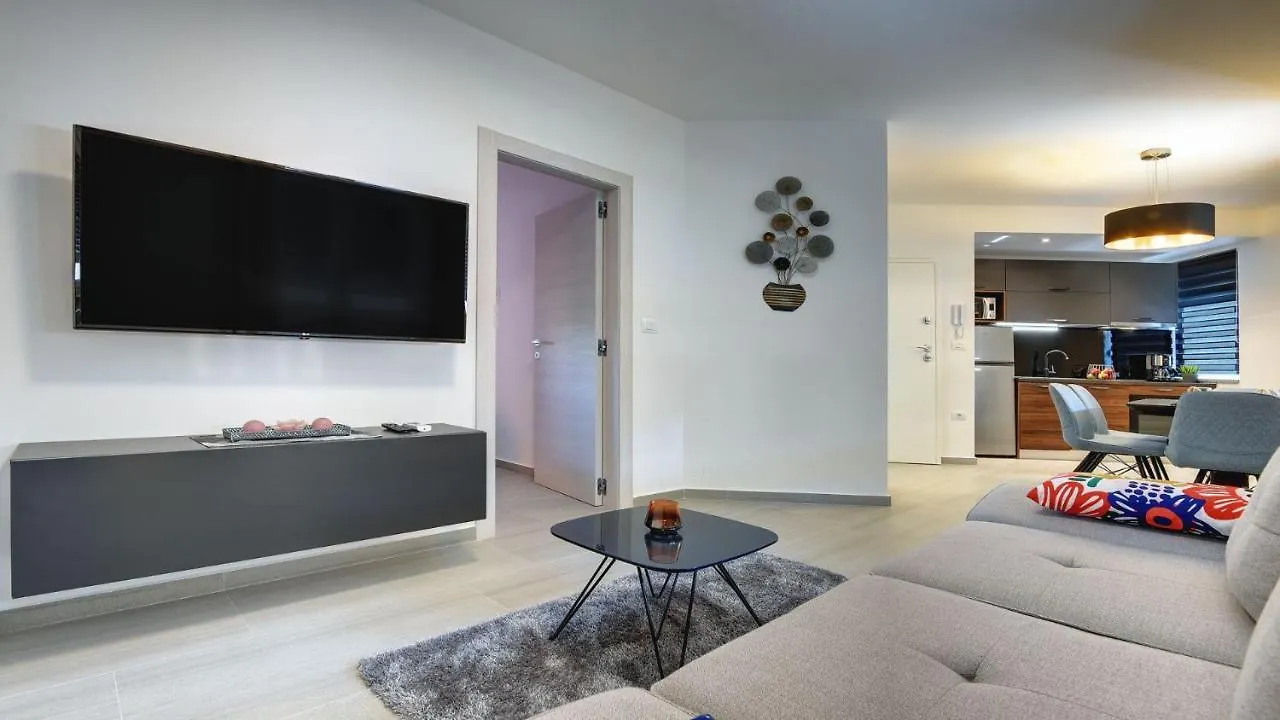 Exclusive Pula City Apartments